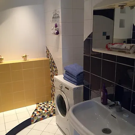 On Prospekt Nezavisimosti Apartament