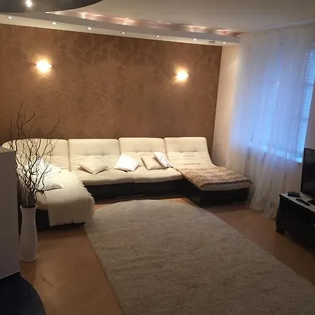 On Prospekt Nezavisimosti Apartament *